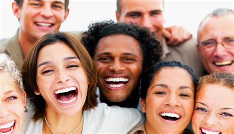 15 Health Benefits of Laughing Out Loud - lifeberrys.com