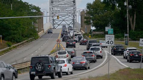 Cape Cod Labor Day traffic: Best times to leave, live updates Monday