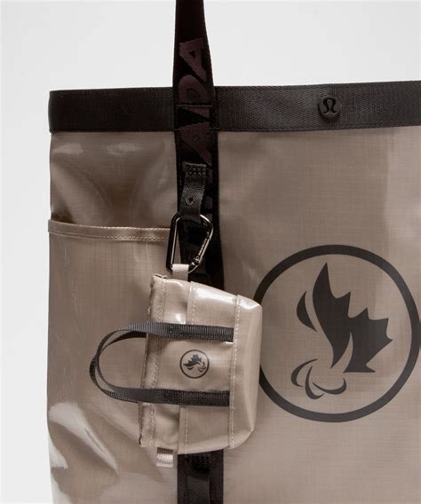 Lululemon Team Canada Daily Multi-Pocket Ripstop Nano Tote Bag *CPC ...