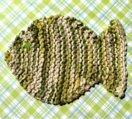 Knit Fish Shape Pattern 的图像结果