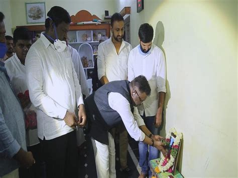 Cong leader demands murder case against KTR after minor drowns in drain ...