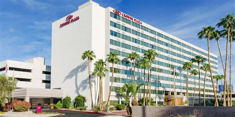 Phoenix Airport Hotel | Crowne Plaza Phoenix Airport - PHX