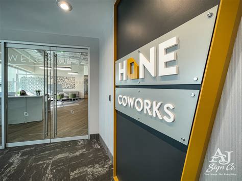 Building Interior Signage 的图像结果