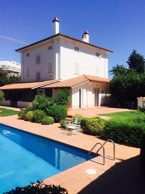 VILLA ALDOBRANDESCHI (Rome) - Villa Reviews, Photos, Rate Comparison ...
