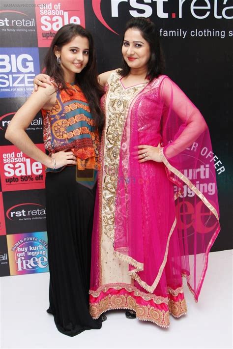 Anju Asrani Biodata, Movies, Net-worth, Age, New Movies, Affairs, New ...