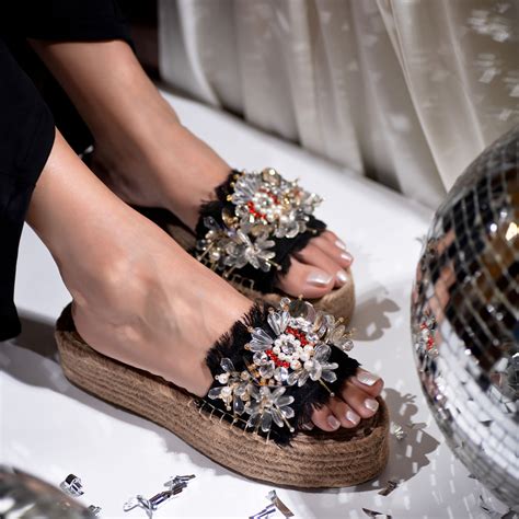 New York Black Open-toed Sandals Platforms – PariPari Life