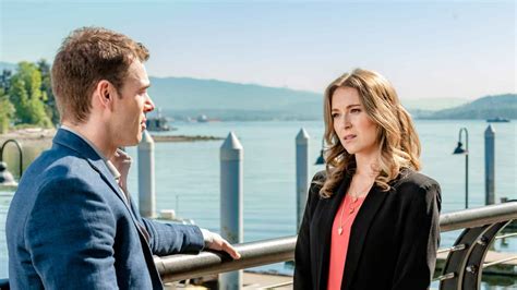 Elliot Easton Best Movies and Shows List from 2016 to 2016