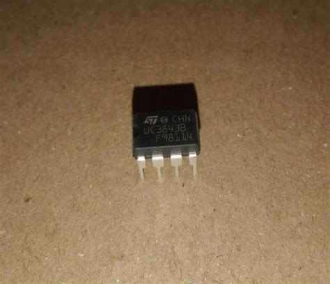 Ic - CD4001BE TI Logic Gates CMOS IC Importer from Mumbai