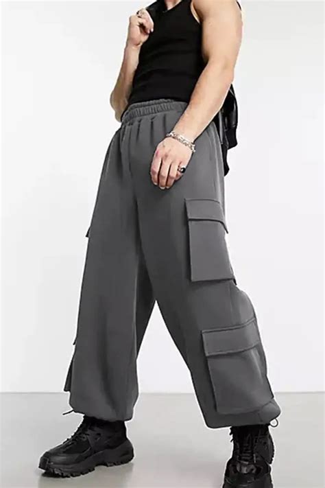 Baggy Fit Cargo Joggers. Regular & Workout Joggers Online – Nobero