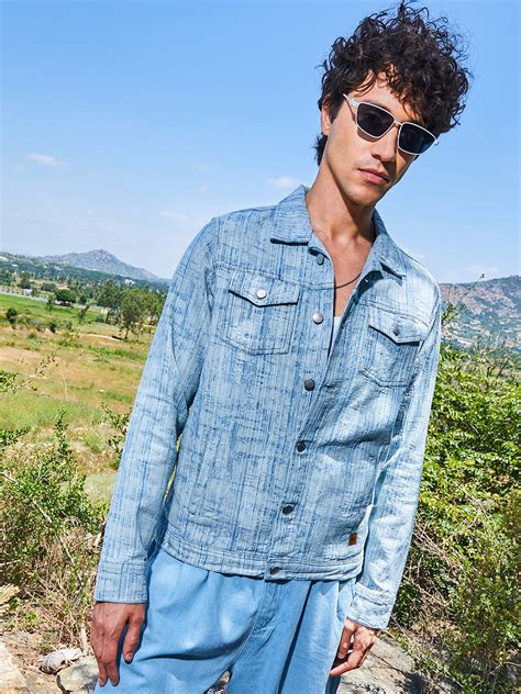 ₹1,749 | Campus Sutra men's Light Blue Heavily Washed Denim Jacket ...