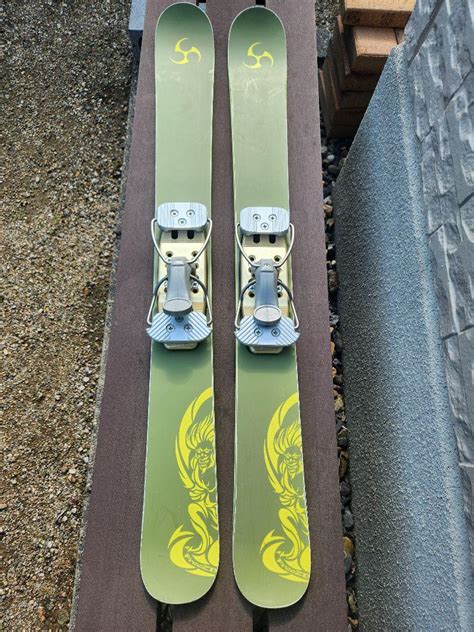 ロシニョール TALLIUM PROXIMA スキー板 グリーン ウィンタースポーツ