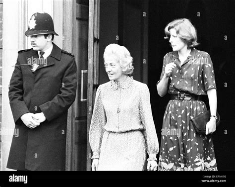 Frances Shand Kydd, proud mother of Princess Diana, Princess of Wales ...