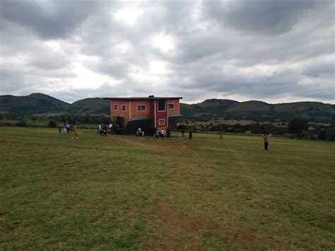 Upside Down House (Hartbeespoort) - 2020 What to Know Before You Go ...