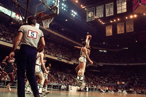 Milwaukee Bucks: 49 years in 49 days - 1973-74 season