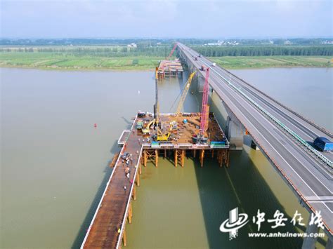 G36宁洛高速改扩建明光至蚌埠段跨淮河特大桥主墩首桩顺利开钻_中安在线