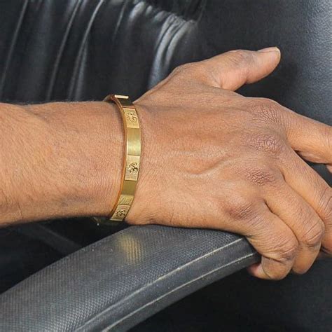 Anti Tarnish 18k Gold Plated OM Bangle Stainless Still Bracelet-Kada f