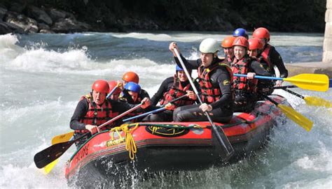 Go River Rafting In Kolad For The Utmost Fun & Adventure