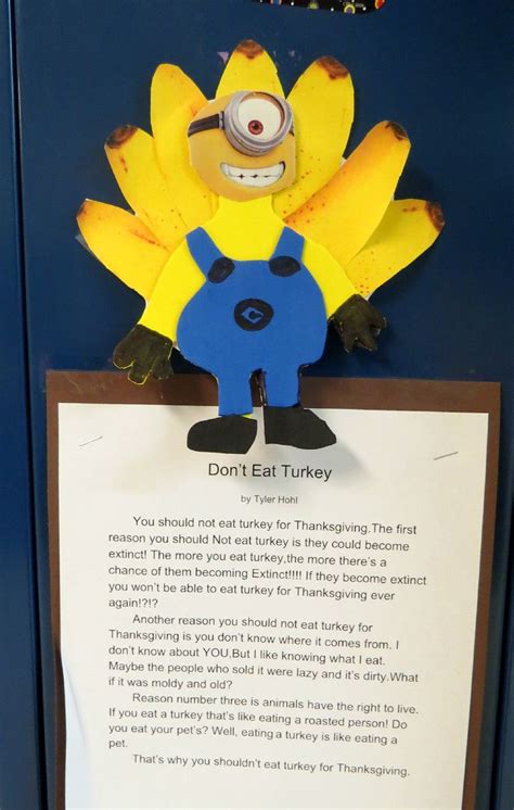 A Minion turkey? Now we've seen everything. | Turkey disguise, Minions ...