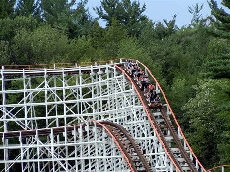 Canobie Lake Park - Yankee Cannonball