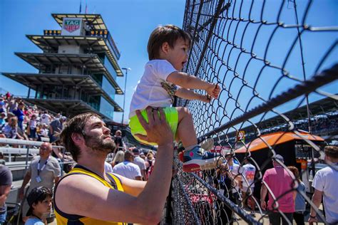 What channel is the 2025 Indy 500 on TV today? Schedule, start time ...