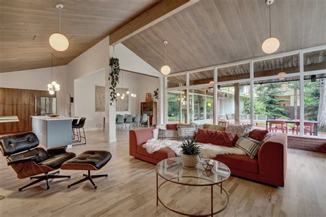 Modern Wood Ceiling