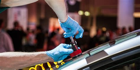 Windshield Window Replacement 的图像结果