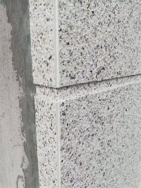 呈贡中交城项目外墙仿真石漆腻子施工操作|行业动态|
