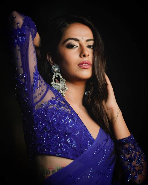 Avika Gor: పొట్టి డ్రెస్సులో సెగలు పుట్టిస్తున్న అవికా గోర్.. ఫొటోలు ...