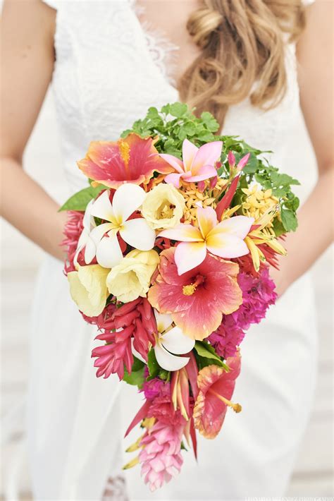 cascading bouquet | Tropical bridal bouquet, Hibiscus wedding, Tropical ...