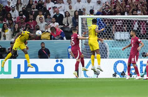 卡塔尔世界杯|卡塔尔两球负于厄瓜多尔 “东道主首战不败定律”作古_瓦伦西亚_卡塔尔队_新华社