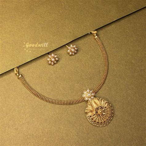 TRADITIONAL PENDANT FLOWER SET