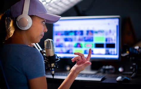 Using Facebook Live 的图像结果