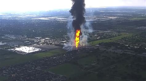 Flame From Furious Pipeline Fire Near Houston Subsides But Continues ...
