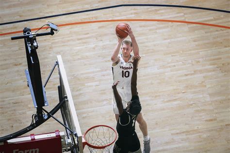 Why This Professor Says Recruiting Hoops Star Sam Hauser Was a No-Brainer