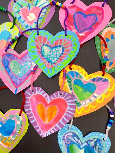 Pin by Annette Gebert on February Art | Valentine art projects ...