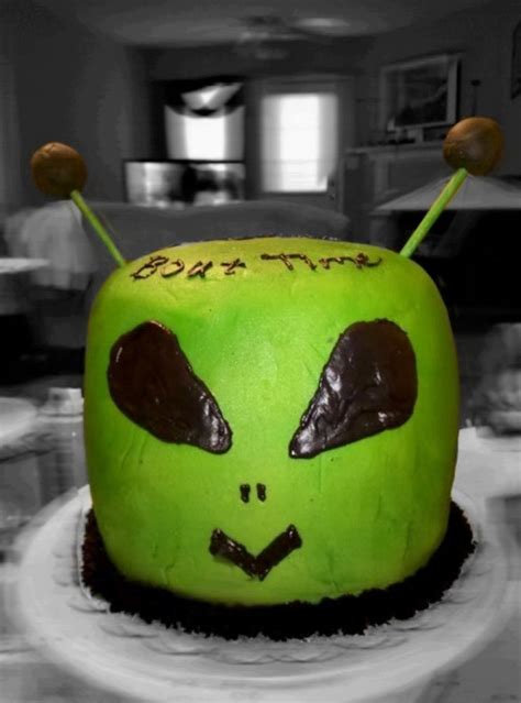 Alien Cake Cast 的图像结果