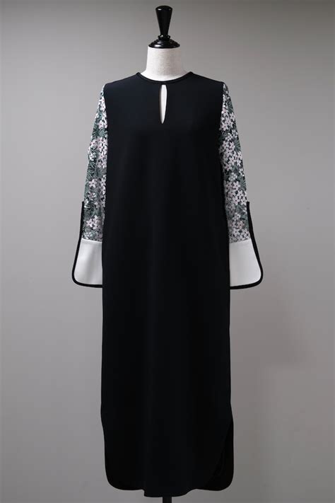 Mame Kurogouchi | loop