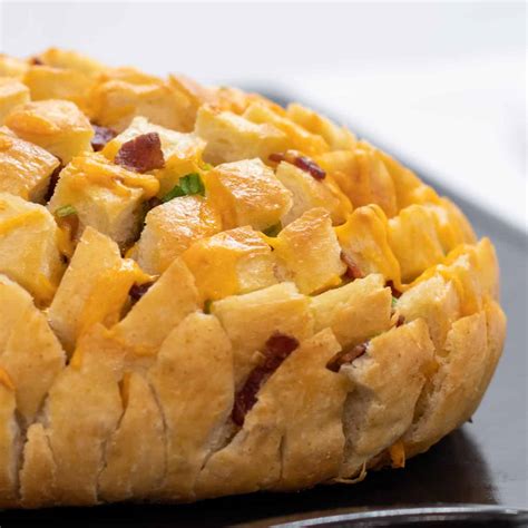 Bacon Cheddar Pull Apart Bread