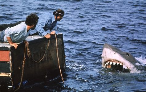 “大白鲨”：经典电影，肮脏的科学
