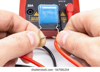 Capacitor Testing 的图像结果