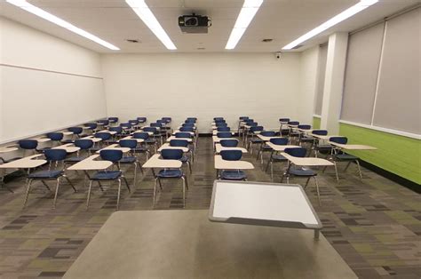 OLMH 1133 | UCR Classrooms