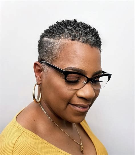 Pin by gera dieben on grijze haren | Natural hair styles, Natural hair ...