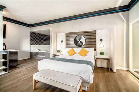 Bellflower Boutique Hotel Rooms | Aspire Inn Studios & Spa | Bellflower ...