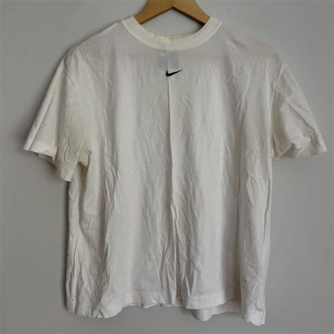 Nike shirt - Depop