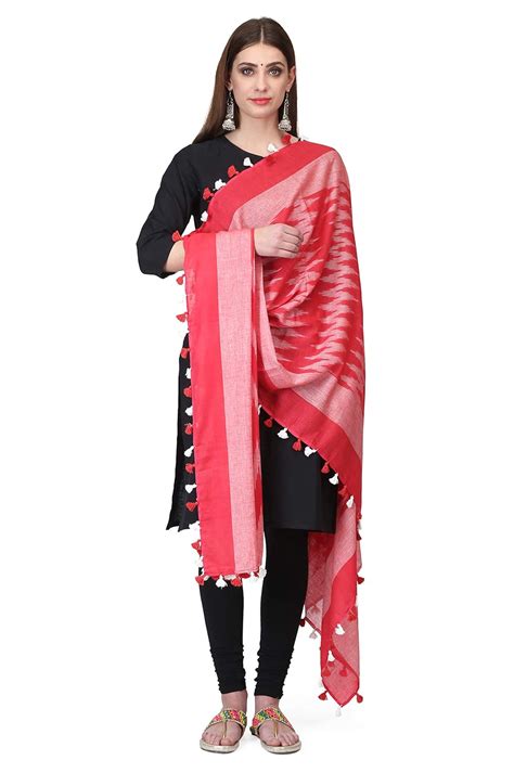 Buy THE WEAVE TRAVELLER Women Cotton Ikat Handloom Hand-Woven Dupatta ...