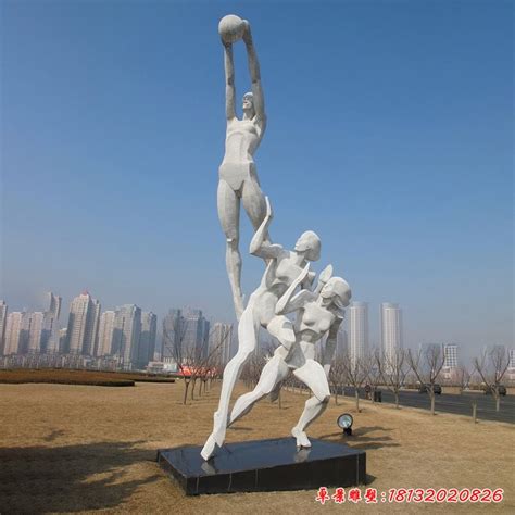 不锈钢滑冰人物 广场人物雕塑 -宏通雕塑