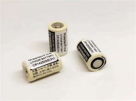 Batteries - Fanso Lithium Battery ER18505M 3.6V Trader - Retailer from ...