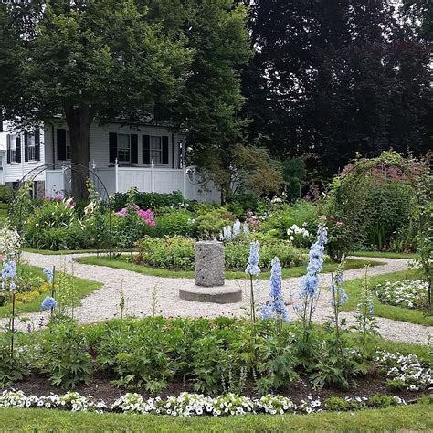 Ropes Mansion And Garden