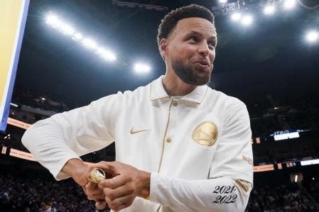 Al detalle: así son los anillos de campeones de la NBA de los Golden ...