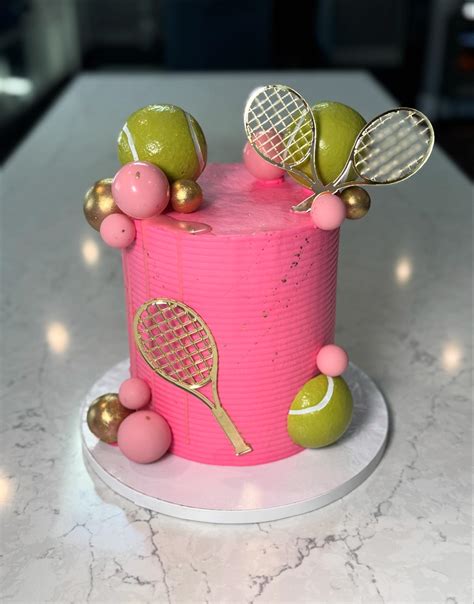 Candi • Cake Artist • Long Island, NY (@candiscakery) • Instagram photos and videos